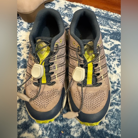 Merrell kids trail/casual shoes - Picture 1 of 5